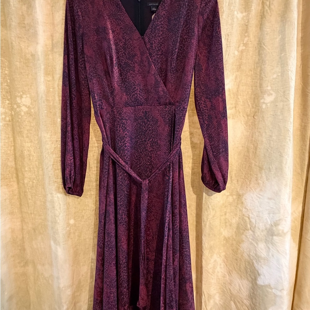 Ann Taylor Deep Red Long Sleeve Dress